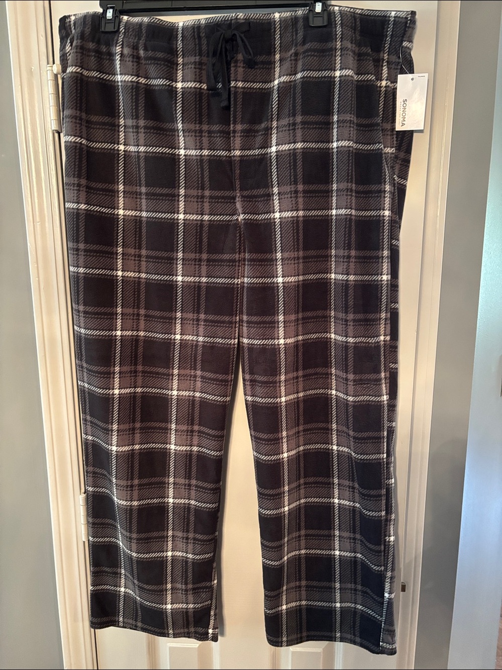 Sonoma Black, Gray & White Plaid Lounge Pajama Pants NWT